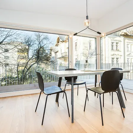 Apartment 4 & 5