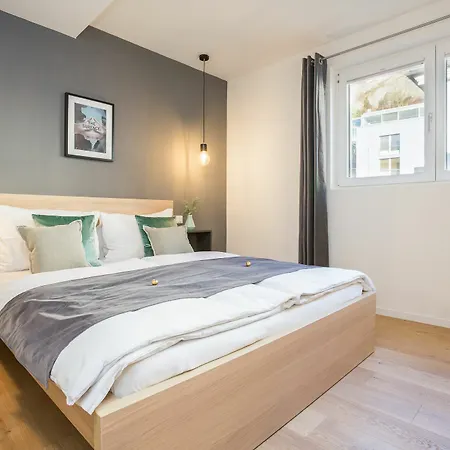 Apartment 4 & 5 *