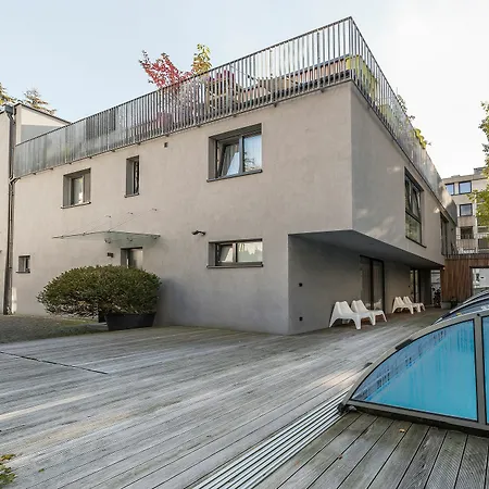 Apartment 4 & 5 *
